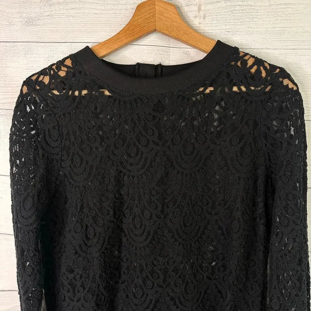 Banana Republic Lace Sweater Womens Medium Black Button Back Layering Top Lace